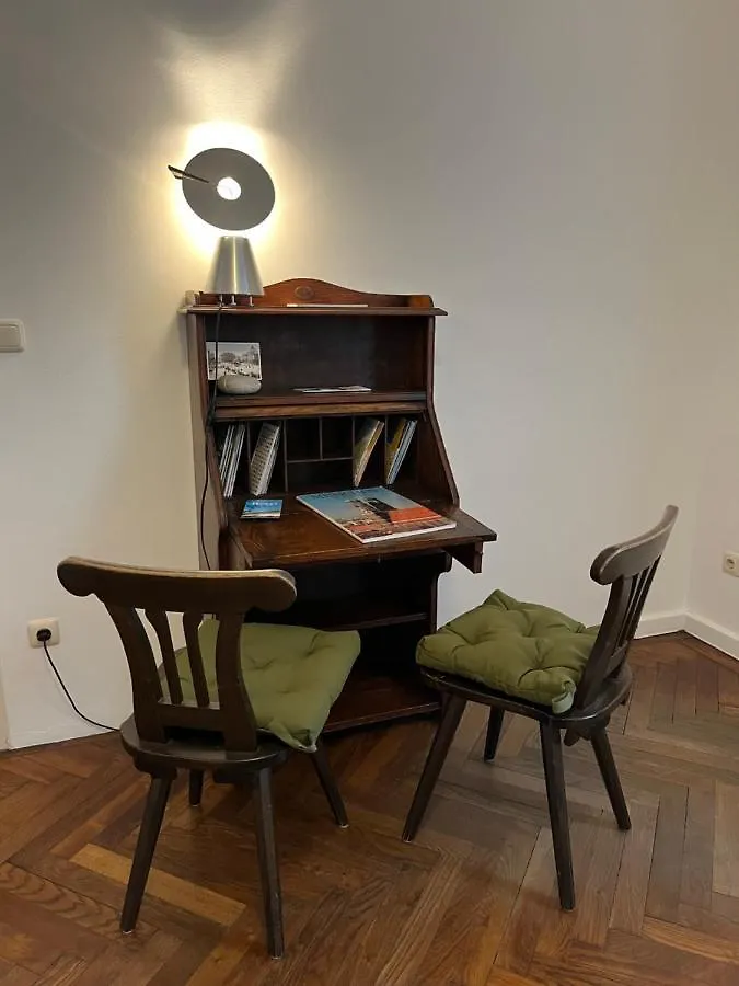 Wohnen Mit Kuenstlerflair In Muenchen Apartment